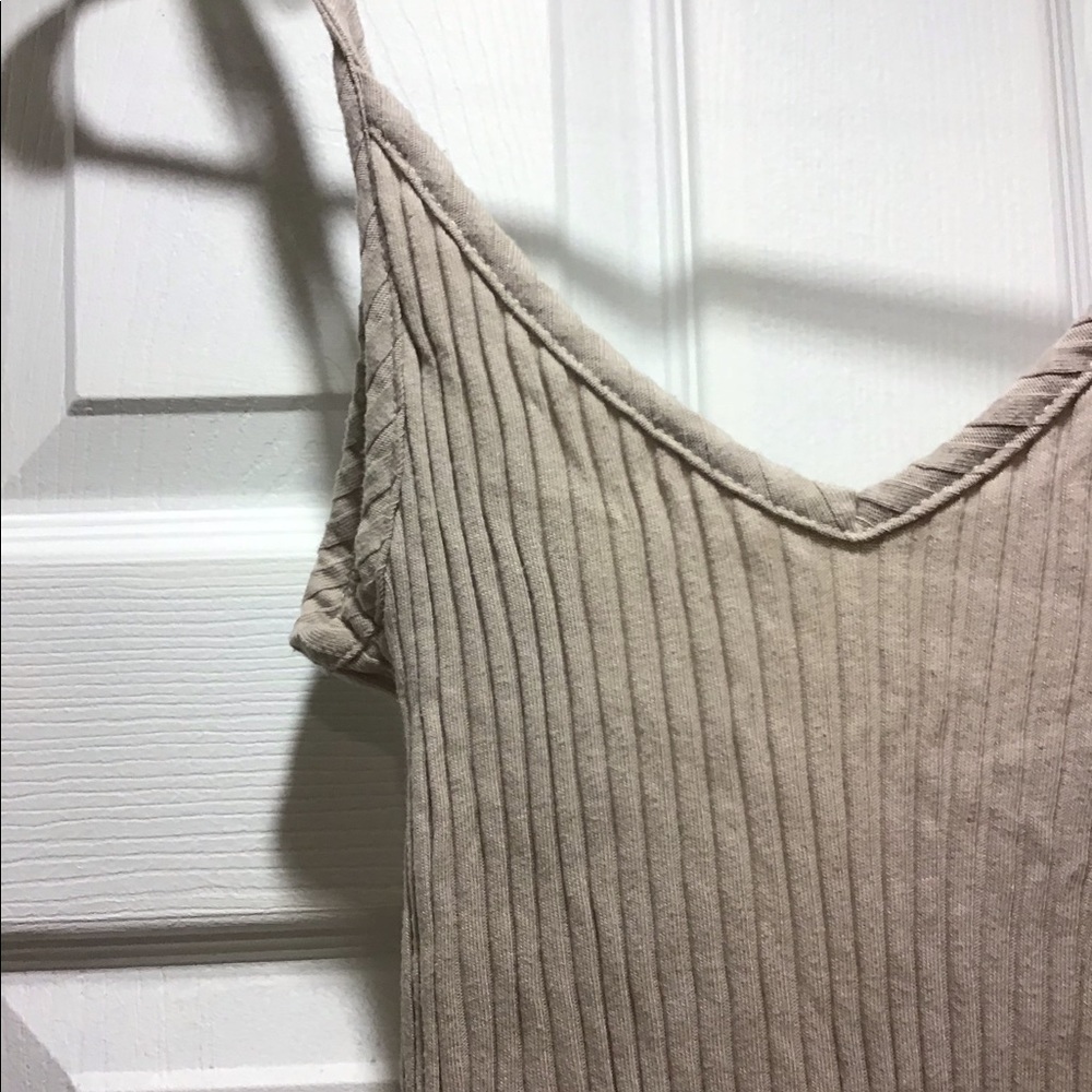 Beige ribbed body on dress